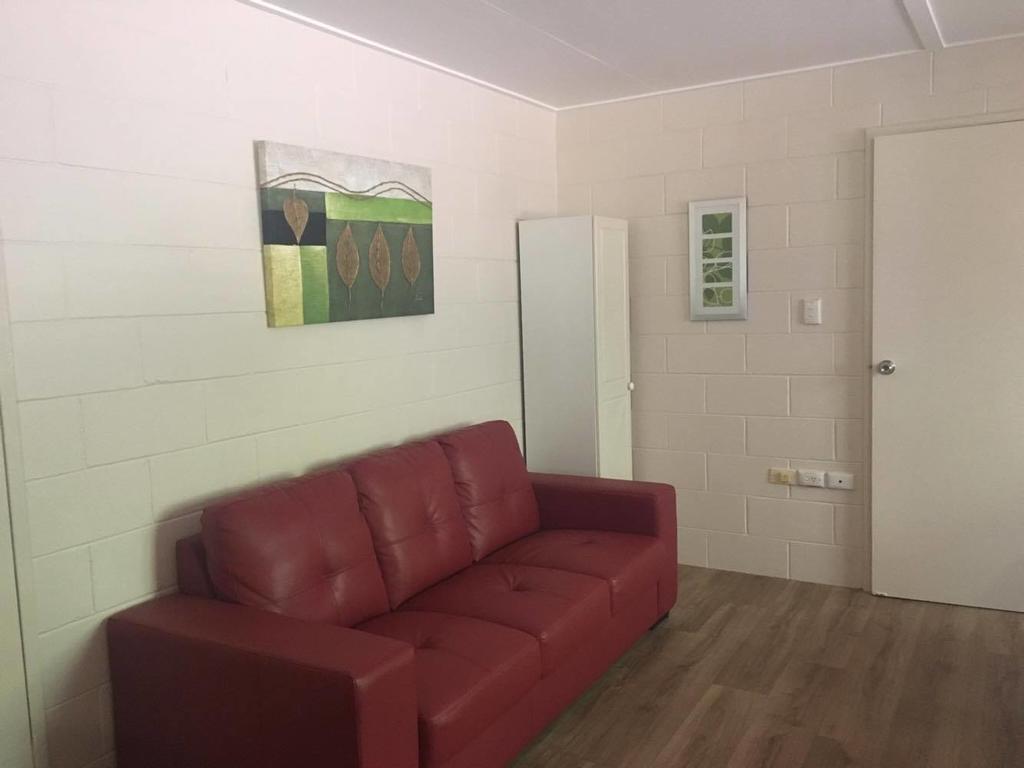Mapleton Cabins & Caravan Park Экстерьер фото
